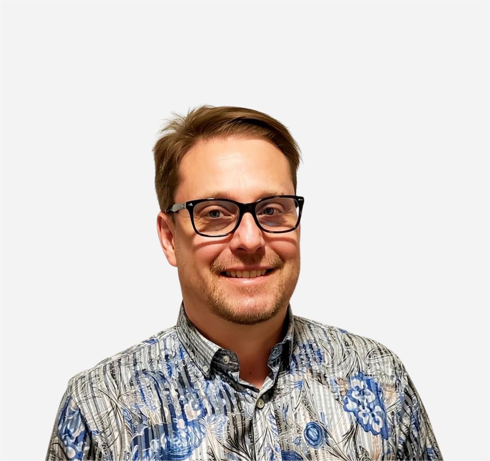 Stephen_Edited_Headshot